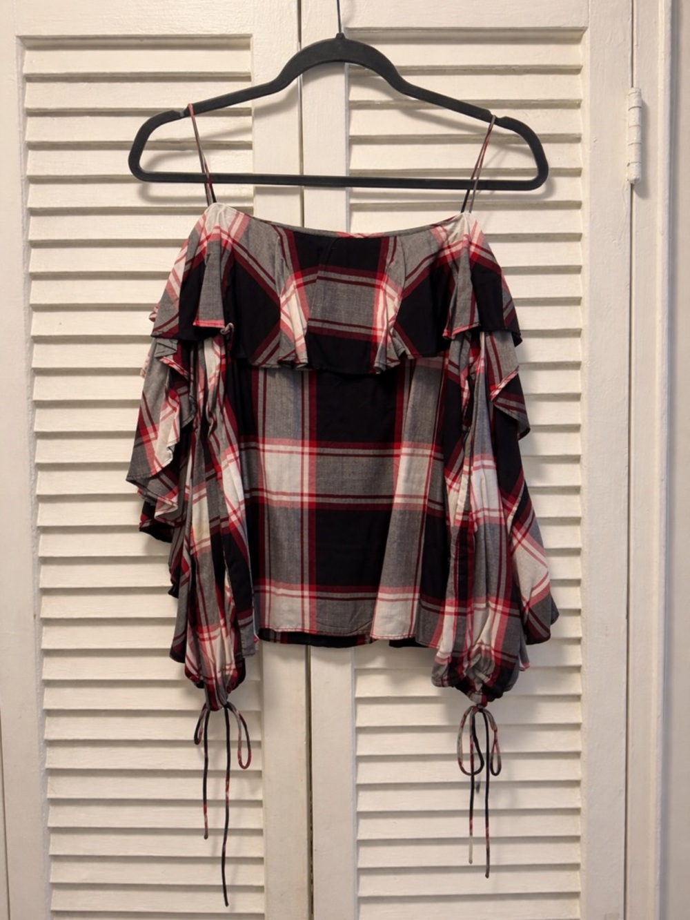 LOFT Cold-Shoulder Plaid Ruffle Top - Picture 5 of 7